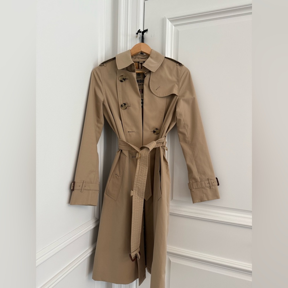 Burberry Kensington Trench